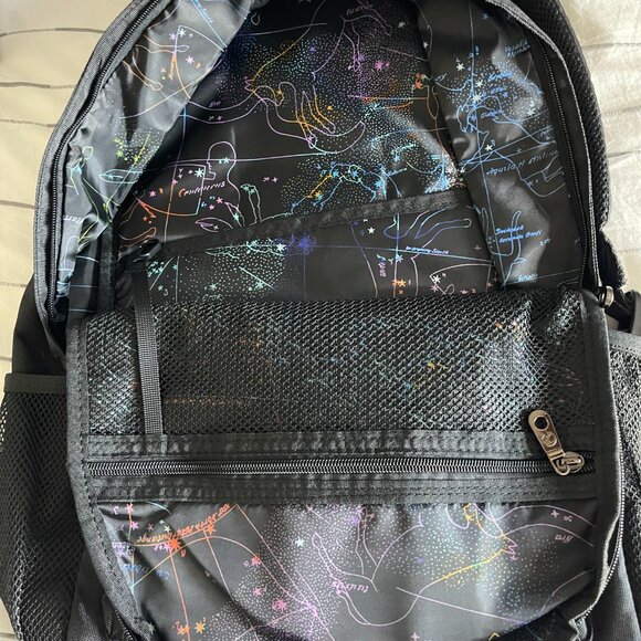 Robert Graham Backpack NWT - Picture 6 of 6